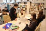 Lekcja biblioteczna  w nowej siedzibie biblioteki 28.11.2022 r.